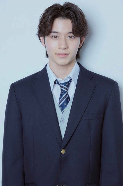 Aoi Iwasaki photo 2