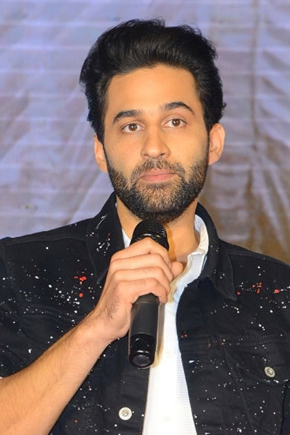 Parth Suri photo 2