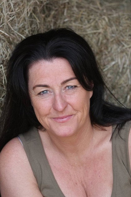Jo Barker photo 2