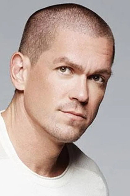 Steve Howey - 4