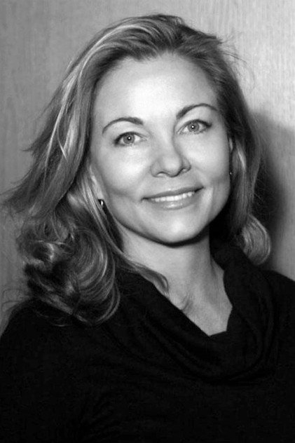 Theresa Russell - 4