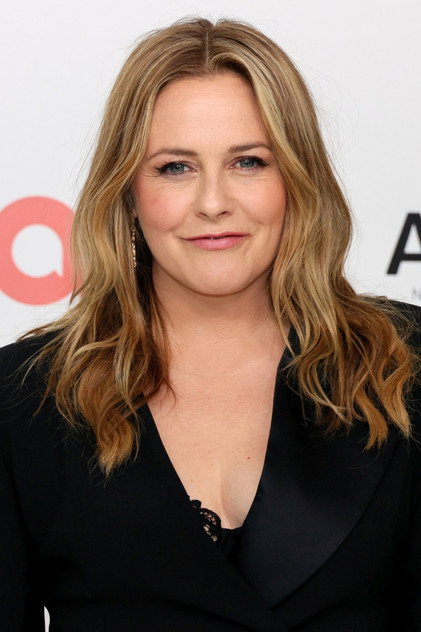 Alicia Silverstone - 9