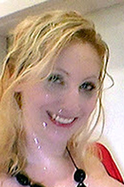 Slut Anna photo 2