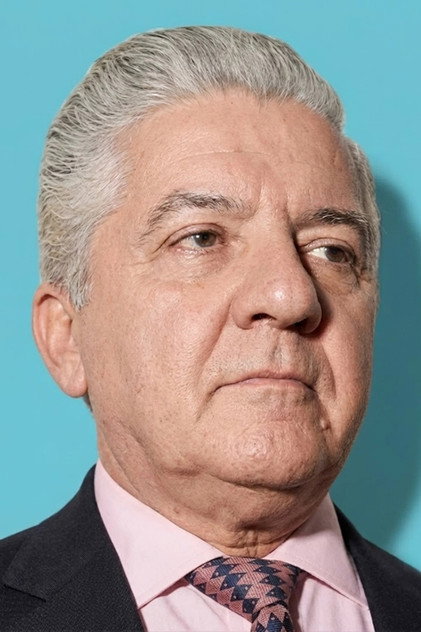 David Neto headshot