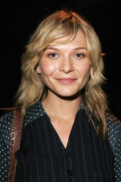 Leeanna Walsman - 5