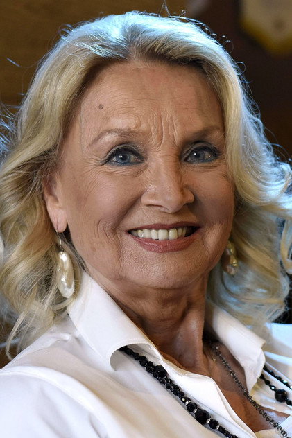 Barbara Bouchet - 4