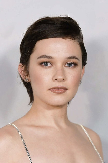 Cailee Spaeny - 10