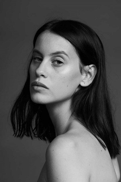 Milena Smit - 4