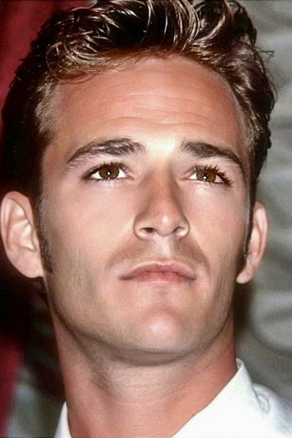 Luke Perry - 11