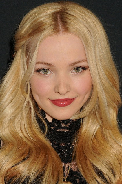 Dove Cameron - 17