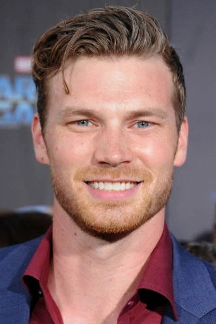 Derek Theler - 4