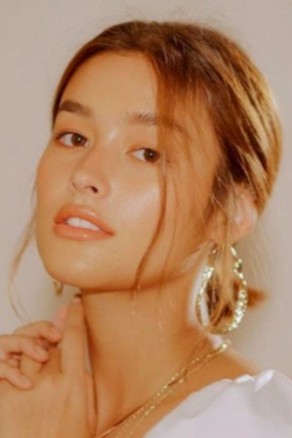 Liza Soberano