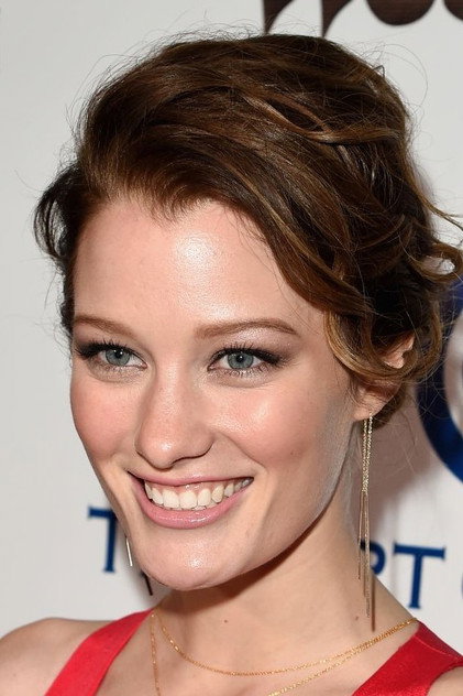 Ashley Hinshaw - 11