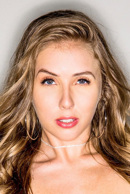 Lena Paul photo 4