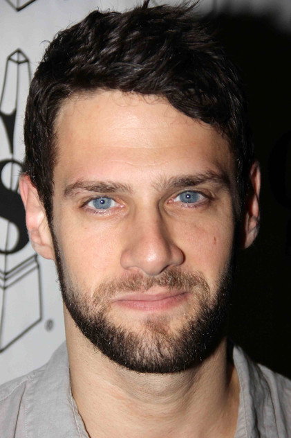 Justin Bartha - 5