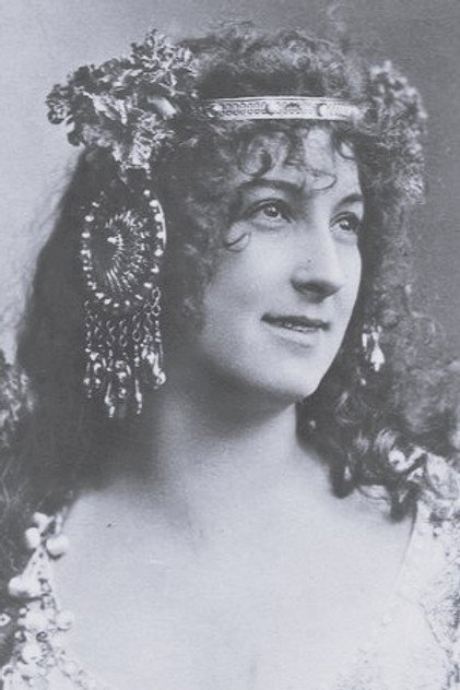 Maria Reisenhofer photo 2