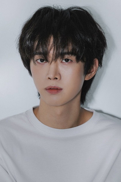 Park Hyeon photo 4