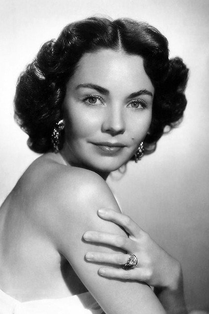 Jennifer Jones - 9