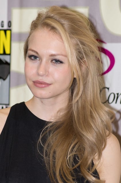 Penelope Mitchell - 15