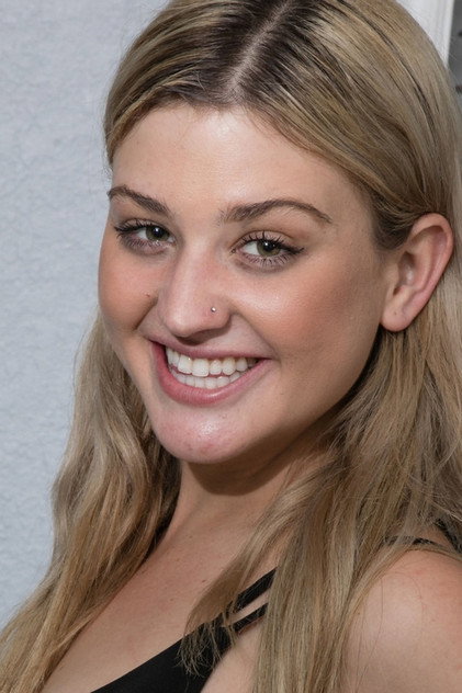 Serena Avary photo 2