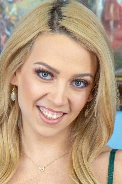 Madison Summers photo 2