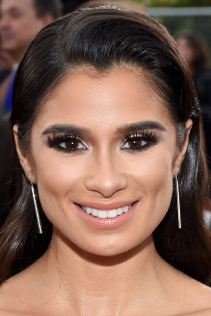 Diane Guerrero - 13