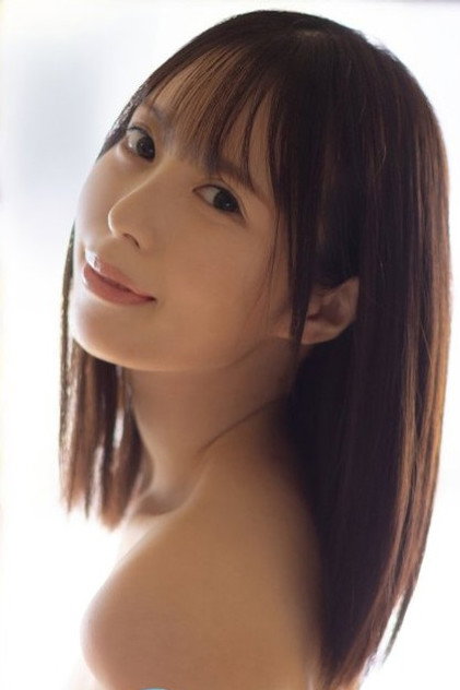 Yui Tenma photo 3