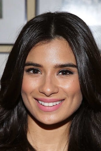 Diane Guerrero - 4