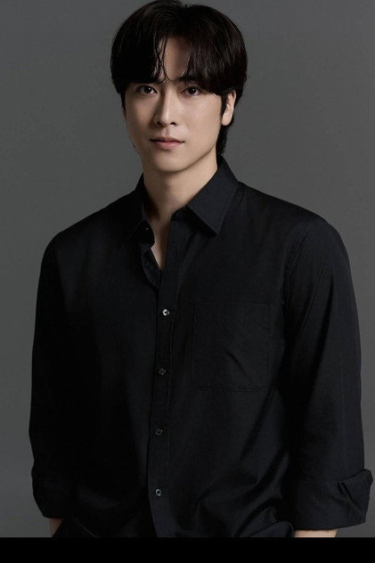 Moon Byeong-seol photo 2