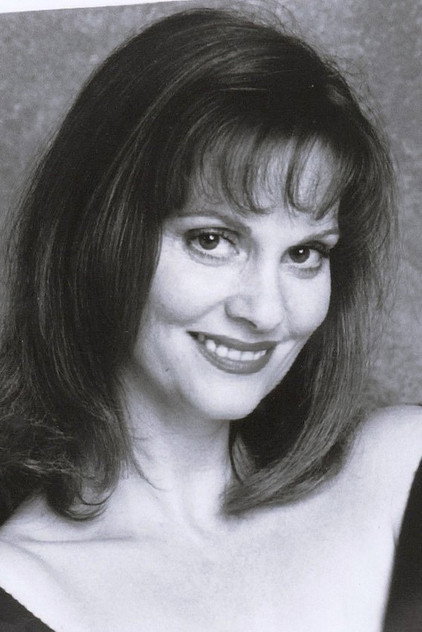 Lesley Ann Warren photo 8