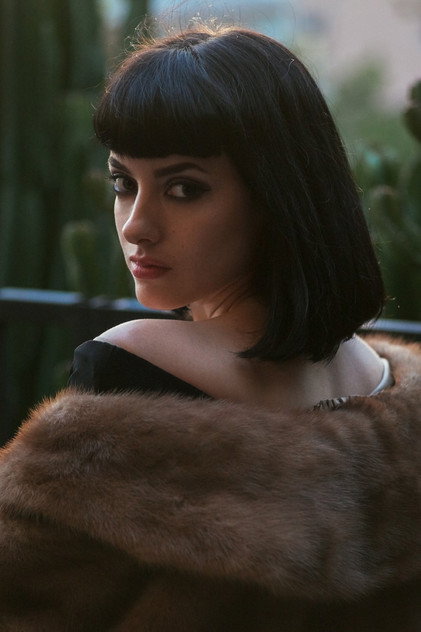 Lola Blanc - 4