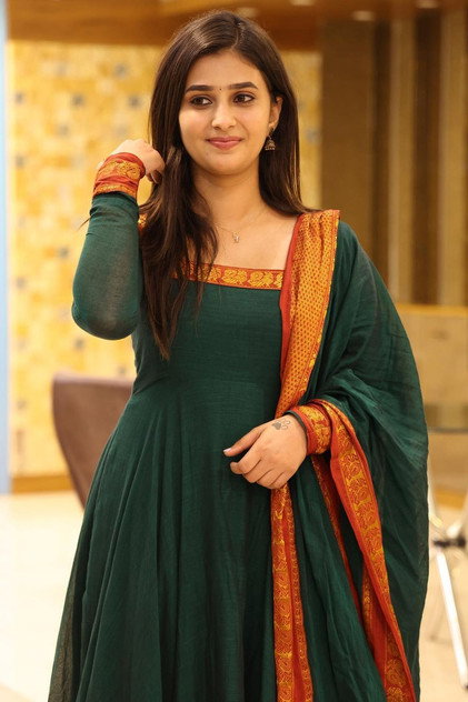 Vaishnavi Sundar photo 2
