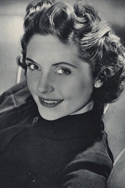 Dorothy Hyson photo 2