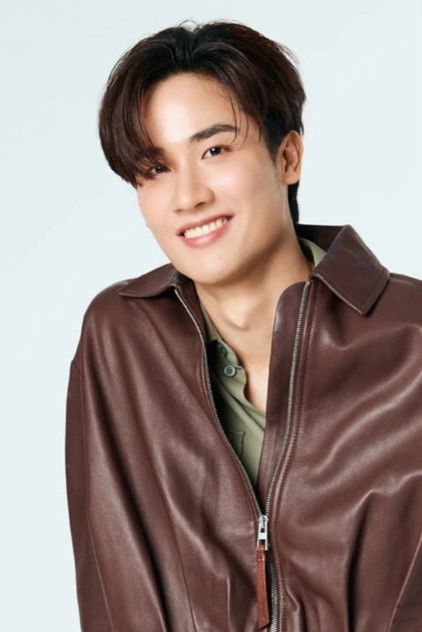 Foto Tawan Vihokratana