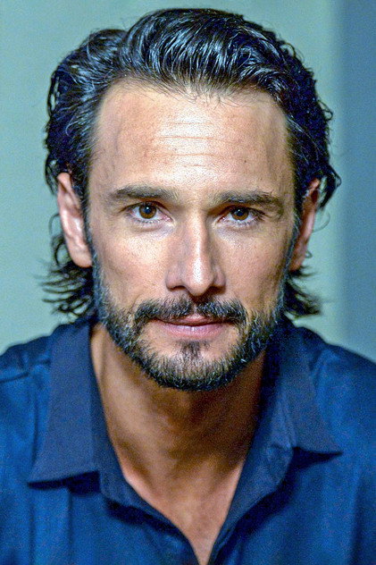 Rodrigo Santoro - 7