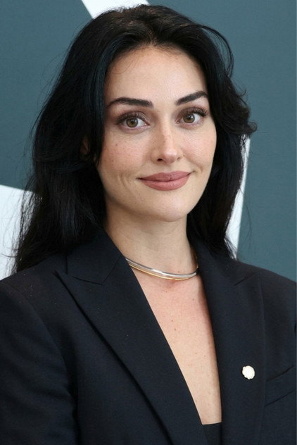 Esra Bilgiç - 6