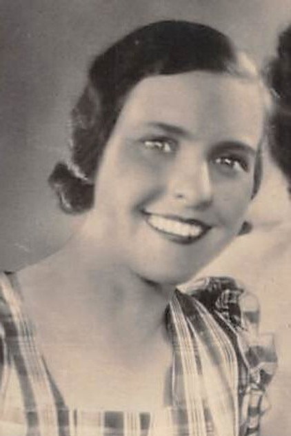 Annie Van Duyn photo 2