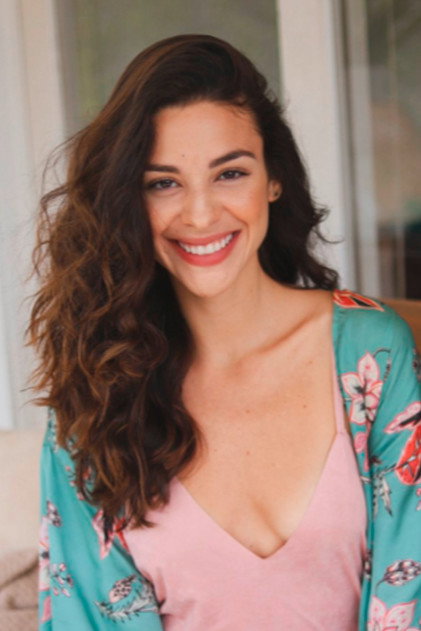 Priscila Reis photo 4