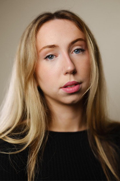 Annabelle Stewart