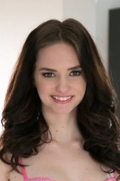 Lana Adams