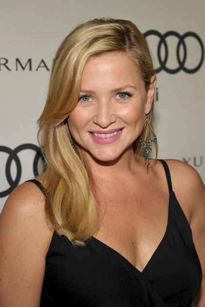 Jessica Capshaw - 9