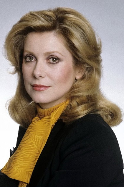 Catherine Deneuve - 12