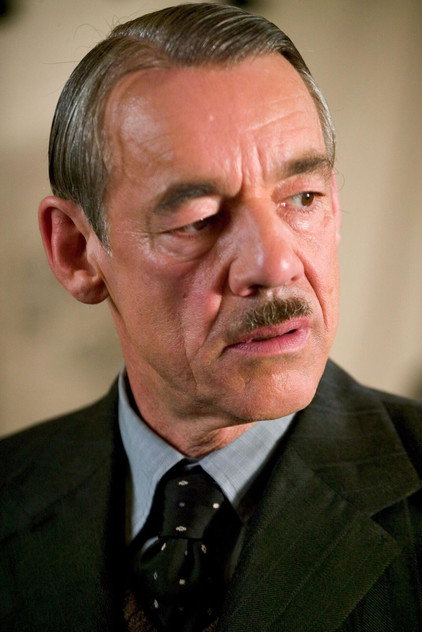 Roger Lloyd Pack - 4