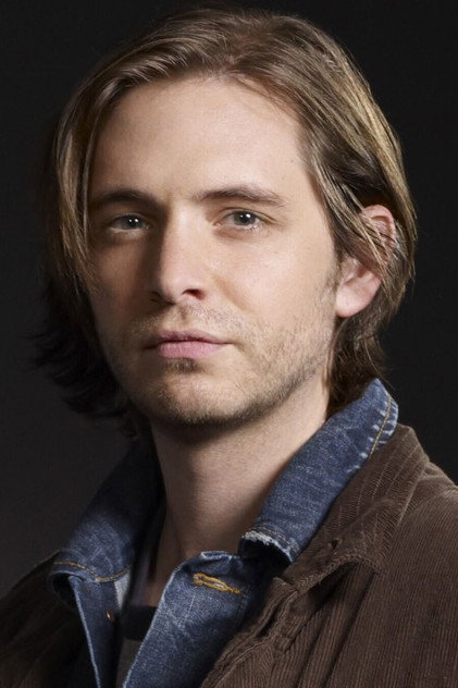 Aaron Stanford - 4