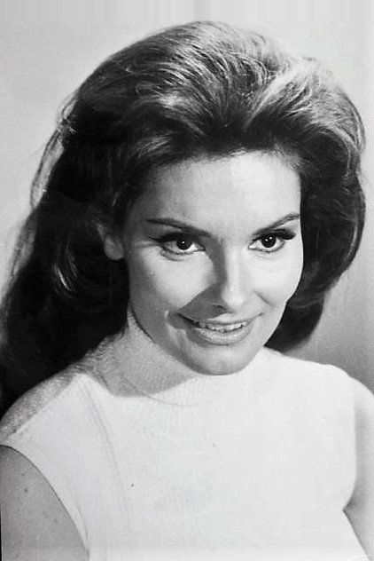 Suzanne Lloyd - 4