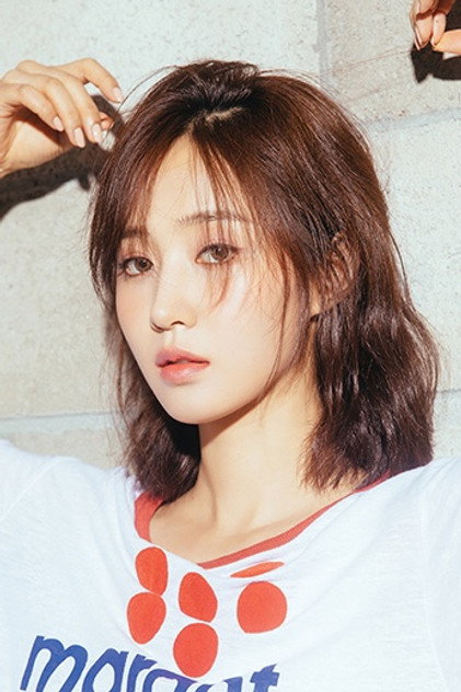 Kwon Yu-ri - 4