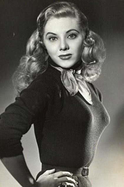 Georgine Darcy photo 4