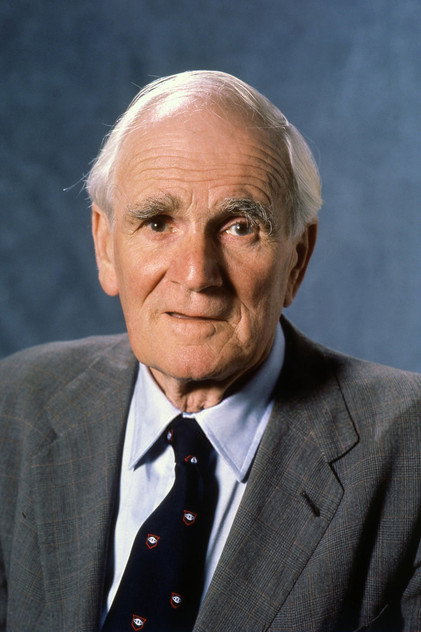 Desmond Llewelyn - 4