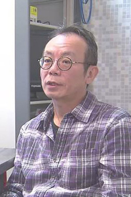 Guan Zhihong photo 2