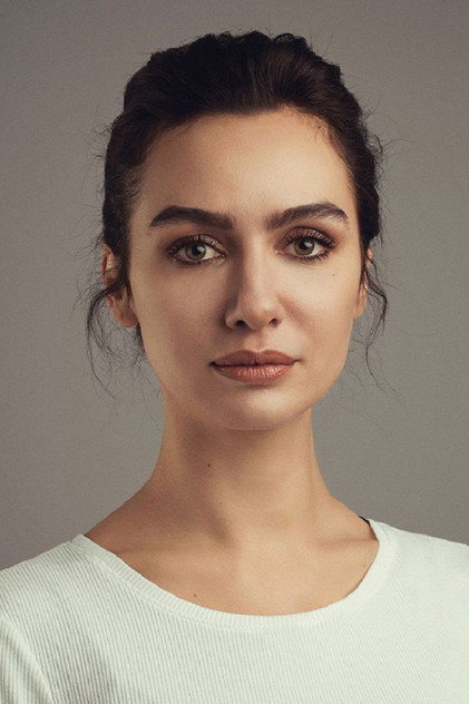 Birce Akalay - 4